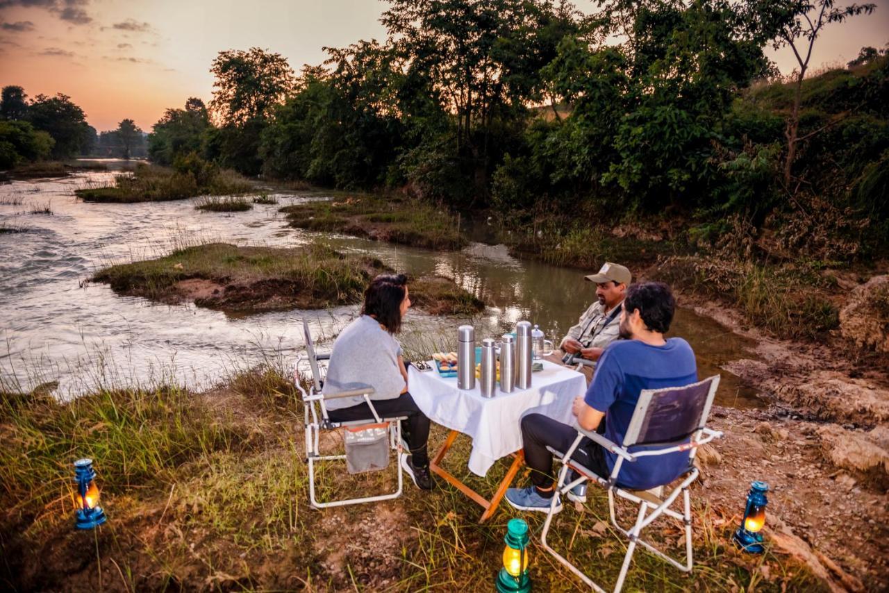 Kanha Jungle Camp Zewnętrze zdjęcie