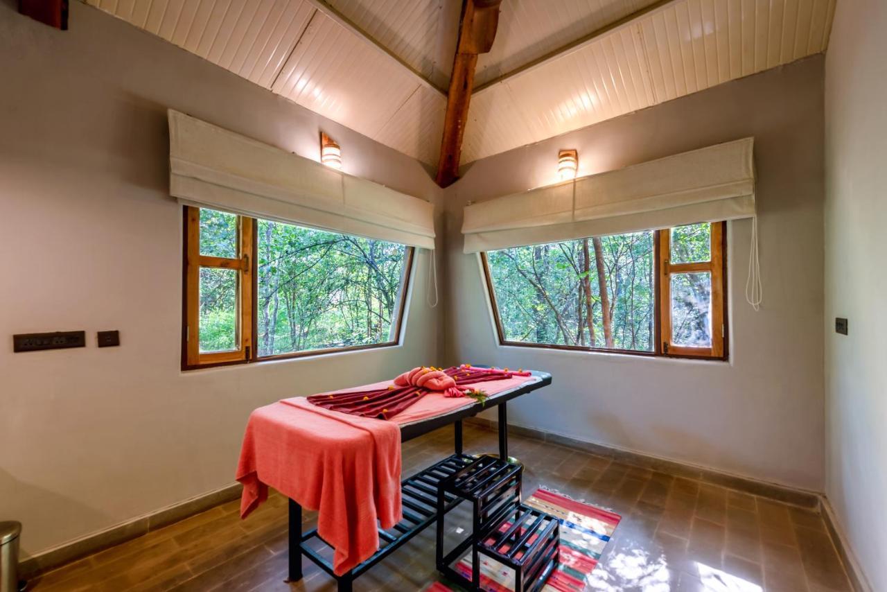 Kanha Jungle Camp Zewnętrze zdjęcie