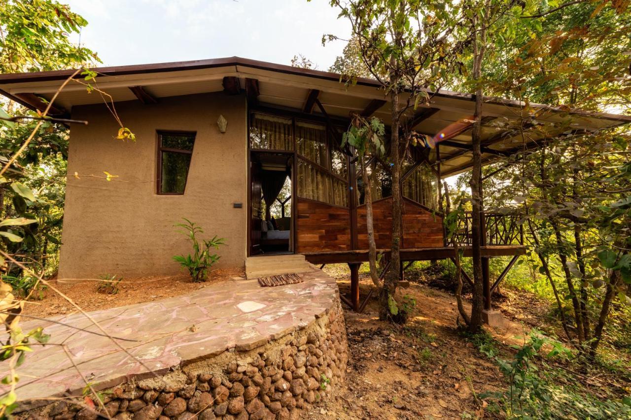 Kanha Jungle Camp Zewnętrze zdjęcie